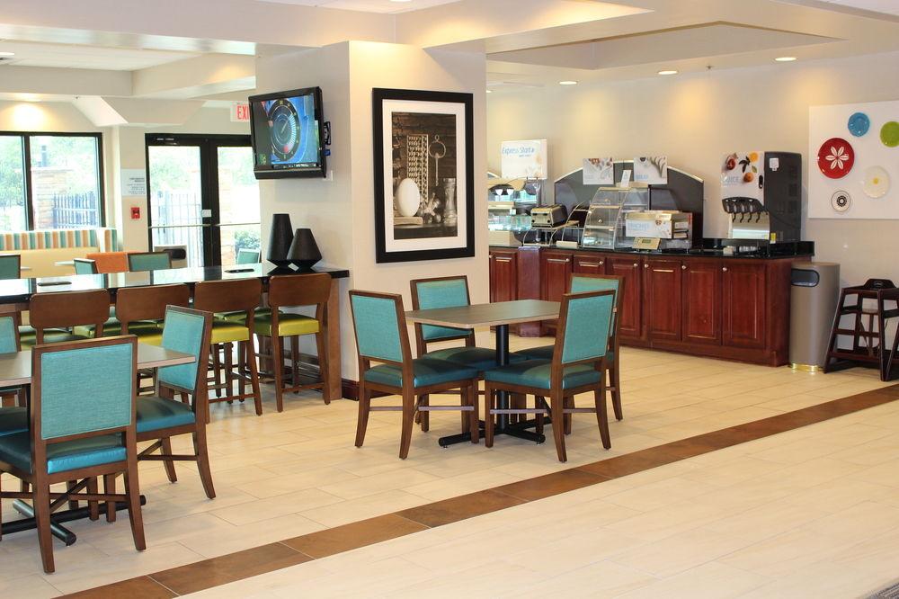 Holiday Inn Express & Suites Mobile West I-10 By Ihg Tillmans Corner Dış mekan fotoğraf