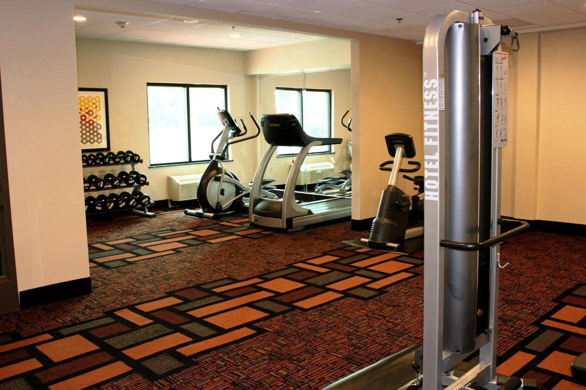 Holiday Inn Express & Suites Mobile West I-10 By Ihg Tillmans Corner Dış mekan fotoğraf