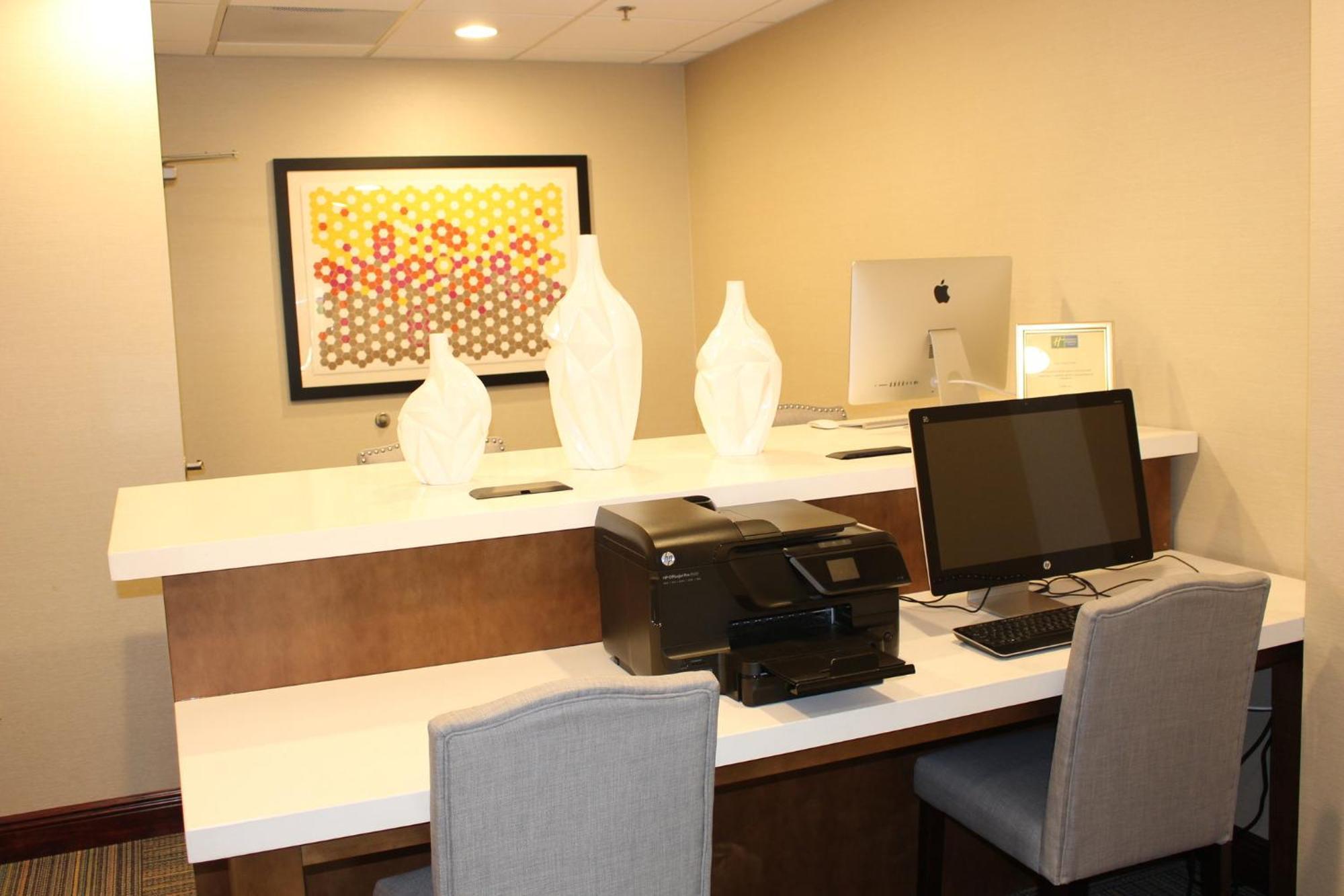 Holiday Inn Express & Suites Mobile West I-10 By Ihg Tillmans Corner Dış mekan fotoğraf